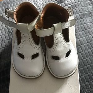 Used Gucci baby shoes